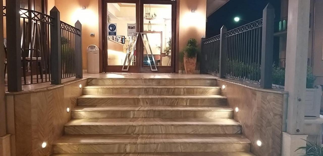 Hotel La Conca Villa San Giovanni Exterior photo